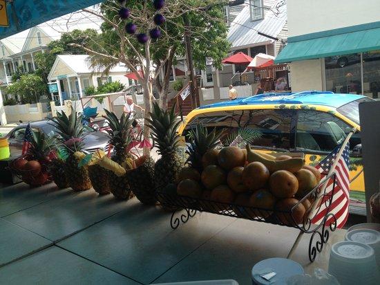 Tropical Juices & Drinks