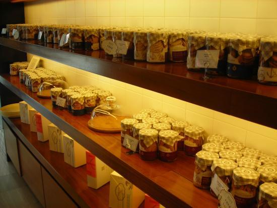 Lillian Bakery