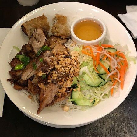 Joyeaux Cafe & Restaurant