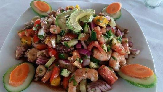 Mariscos Beto's