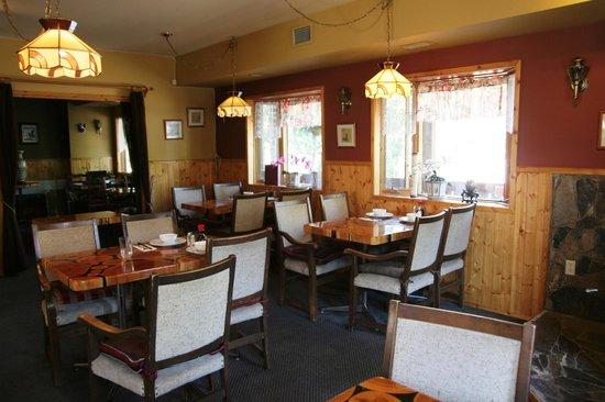 Famous Chinese Restaurant