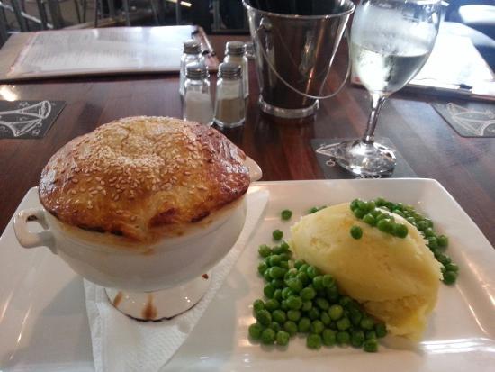 Abbotts Hotel Waterloo