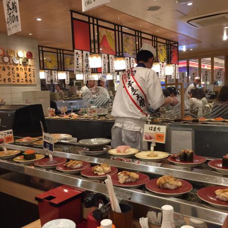 Kaitenzushi Ganko Eki Marche Osaka
