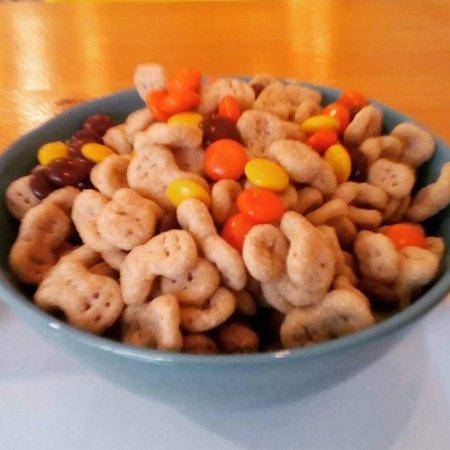 Crunch Cereal Cafe