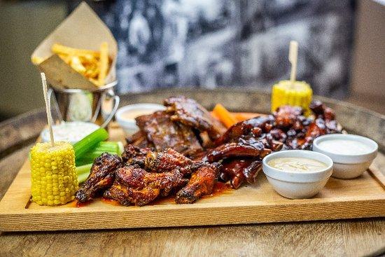 Wings & Burgers
