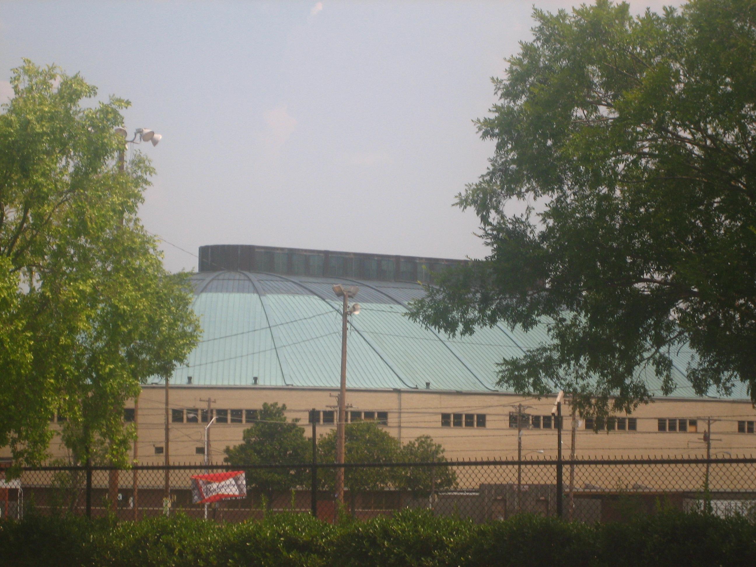 Hirsch Memorial Coliseum