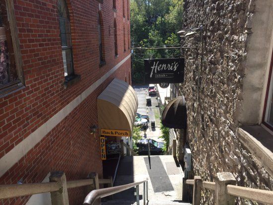 Henri's Just One More