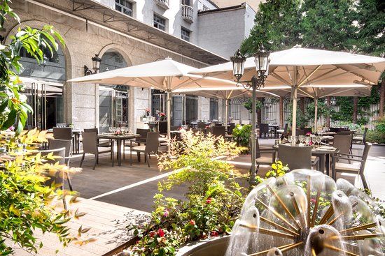 Restaurante Jardin de Recoletos by Ginkgo