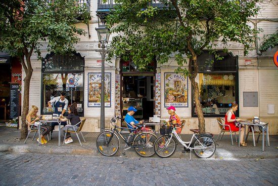 Patio San Eloy Mateos Gago