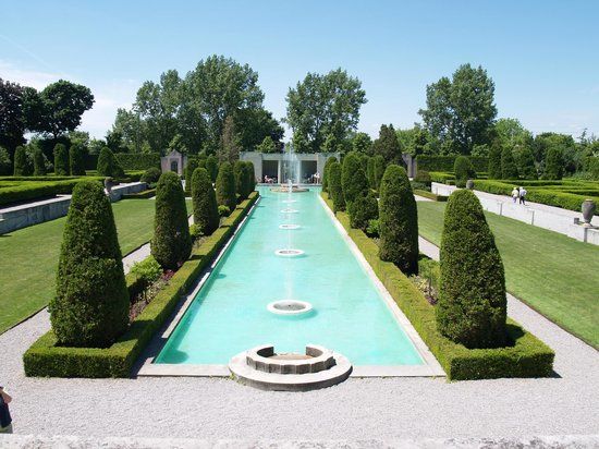 Parkwood National Historic Site