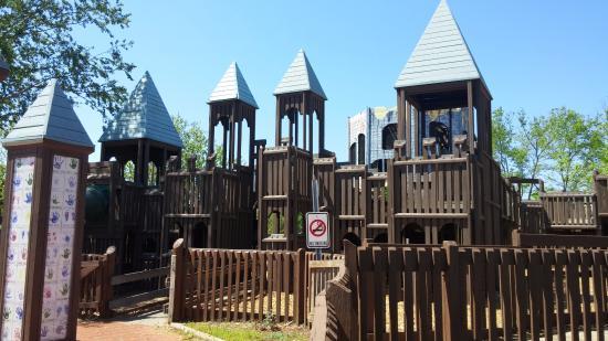 Kid Venture Playground