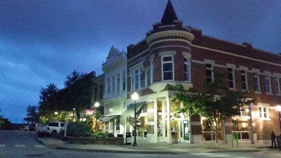 Fayetteville Downtown Square & Gardens