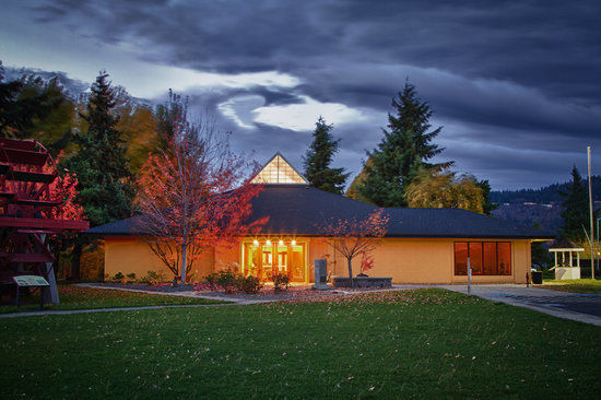 The History Museum of Hood River County