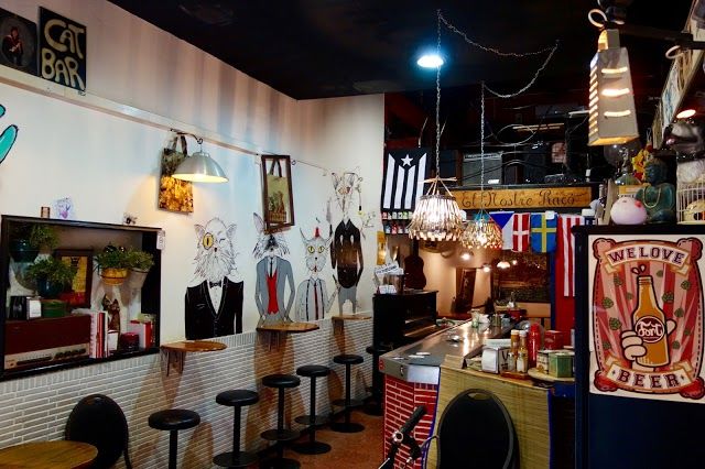 Cat Bar Cat