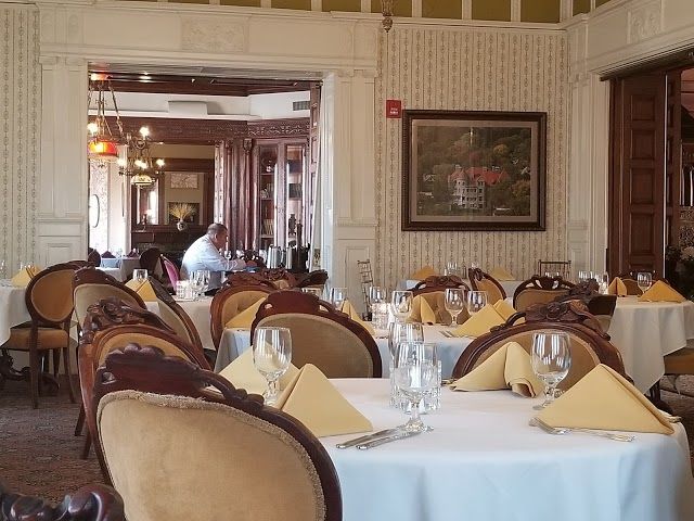 Tippecanoe Place Restaurant