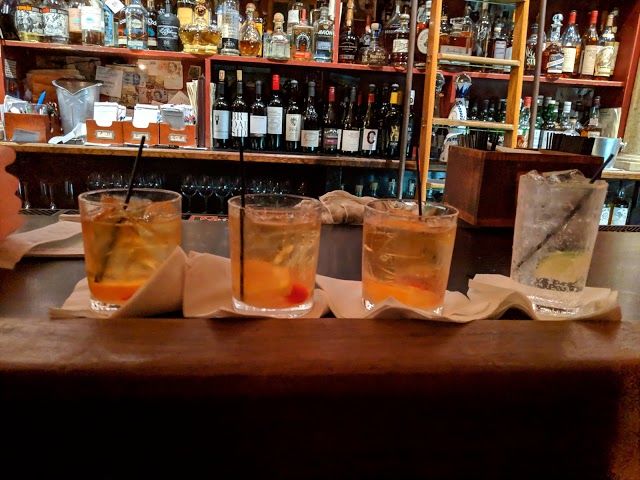 Al's Wine & Whiskey Lounge