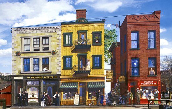 Sherbrooke's Murals on BaladoDiscovery