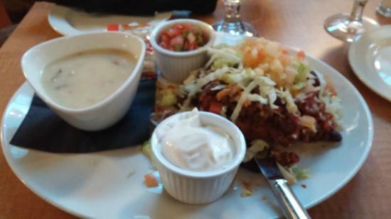 Garden Cafe & Lounge